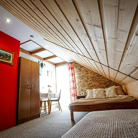 Goscinne U Chycow Apartment