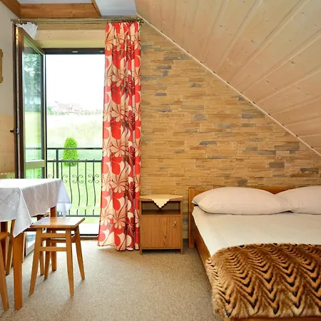 Apartment Goscinne U Chycow