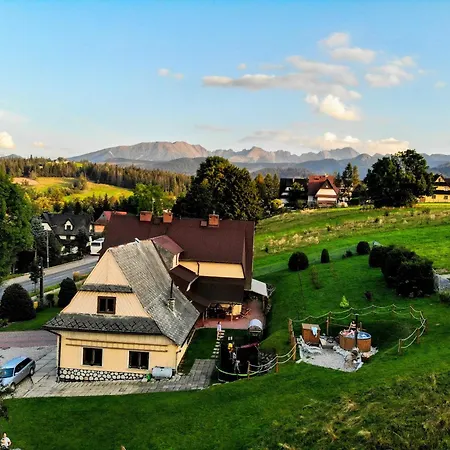 Goscinne U Chycow Apartment