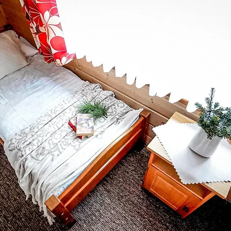 Goscinne U Chycow Apartment