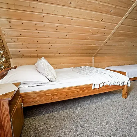 Apartment Goscinne U Chycow